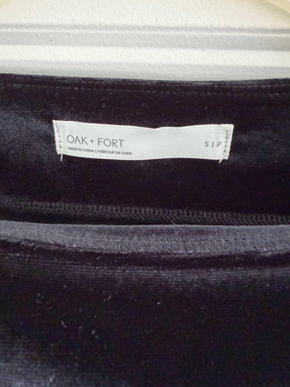 OAK+FORT Velvet sleeveless top - Picture 4 of 4